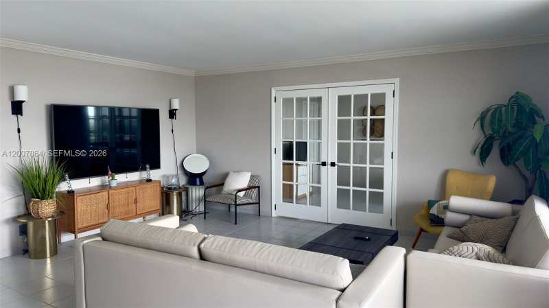9225 Collins Ave # 812, Surfside FL 33154