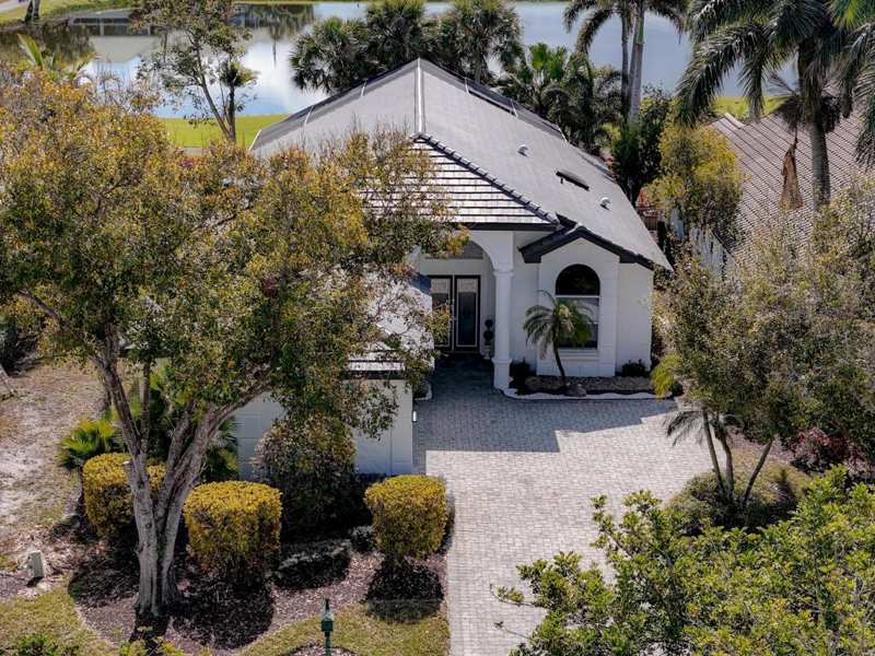 6646 Oakmont Way, West Palm Beach FL 33412