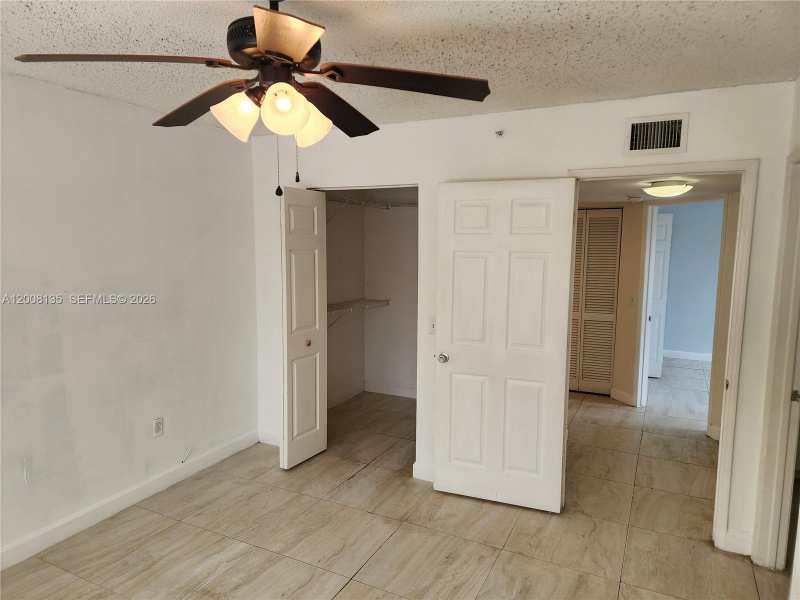 2451 Centergate Dr # 301, Miramar FL 33025