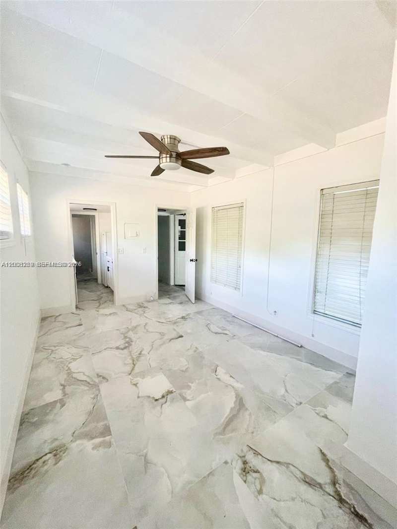 1649 NE 8th Ave # 1, Fort Lauderdale FL 33305