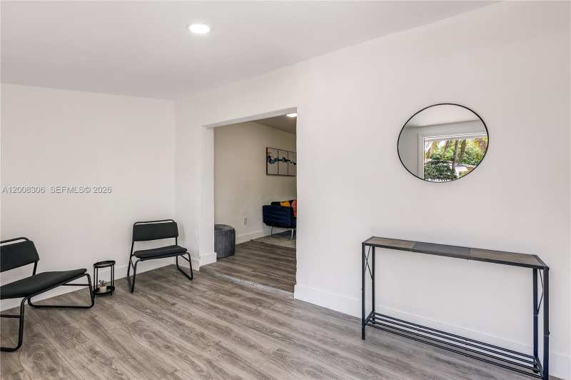 327 NE 55th St # 2, Miami FL 33137