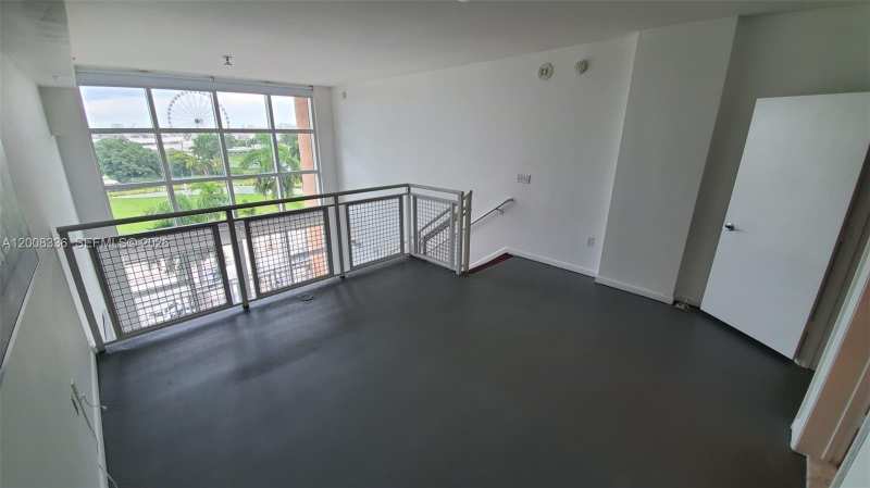 253 NE 2nd St # 434, Miami FL 33132