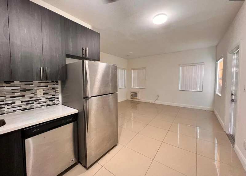 950 Lake Wyman Road # A, Boca Raton FL 33431