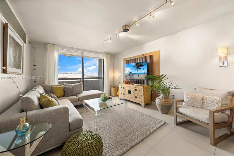 1775 Washington Ave # 8F, Miami Beach FL 33139
