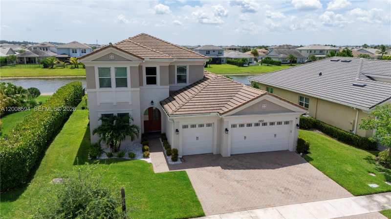 5850 Whippoorwill Cir, Westlake FL 33470