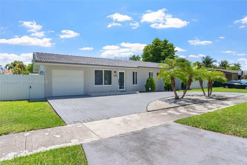 12724 SW 33rd Ter, Miami FL 33175