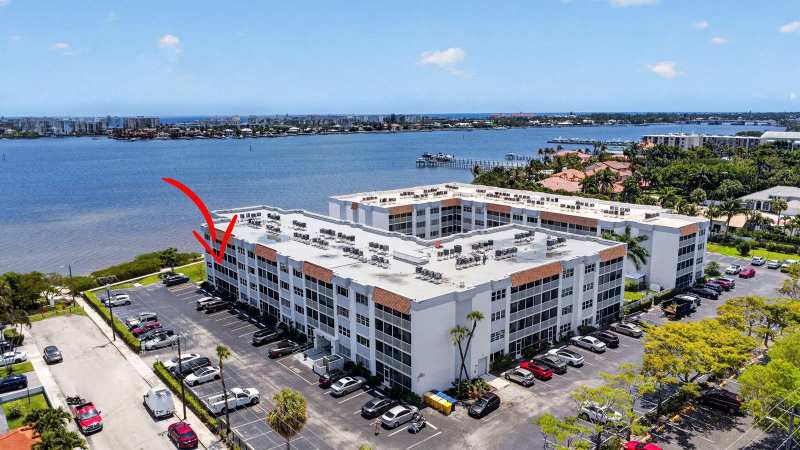 1502 S Lakeside Drive # 214, FL 33460