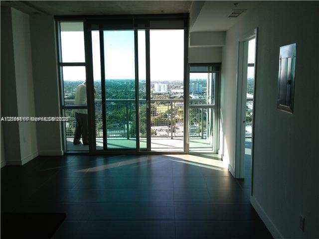 3301 NE 1 AV # H2005, Miami FL 33137