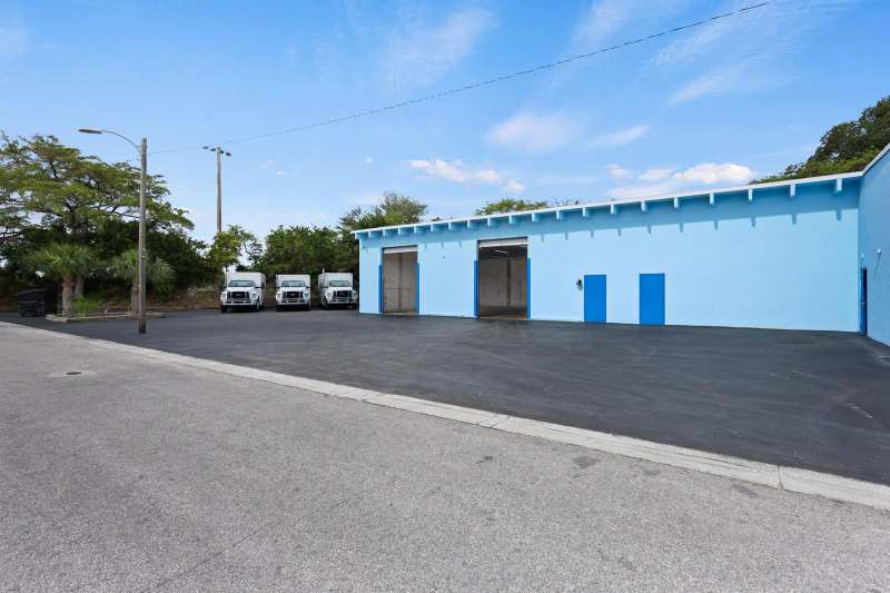 2605 Kelly Lane, FL 33460