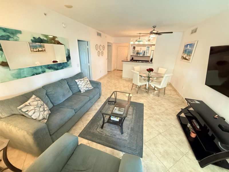 700 E Boynton Beach Boulevard # 203, Boynton Beach FL 33435