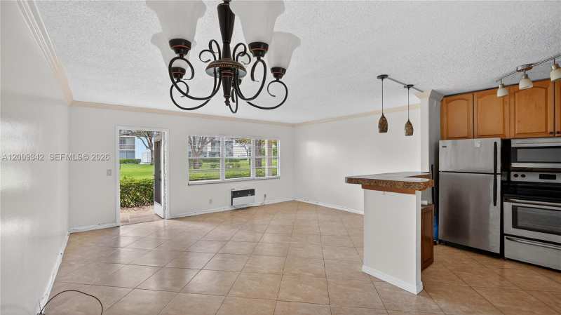 48 Mansfield B # 48, Boca Raton FL 33434