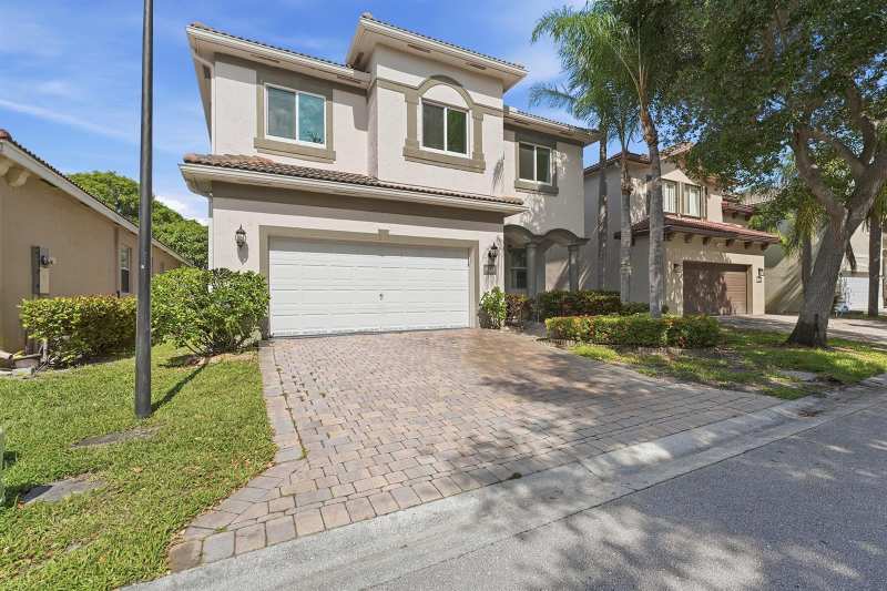 1275 Rosegate Boulevard, Riviera Beach FL 33404