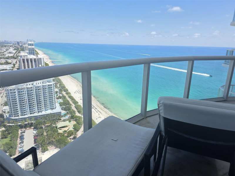 6365 Collins Ave # 4311, Miami Beach FL 33141