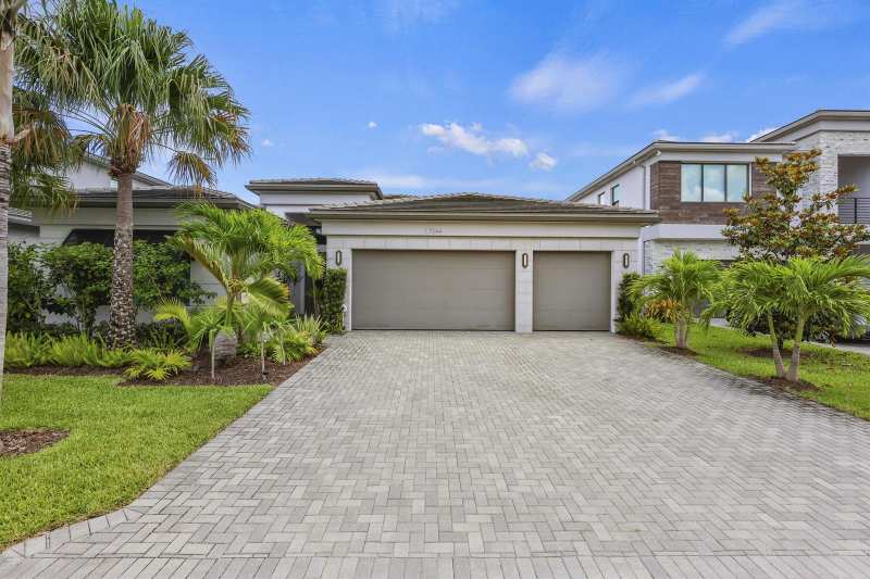 17044 Watersprite Lakes Road, Boca Raton FL 33496