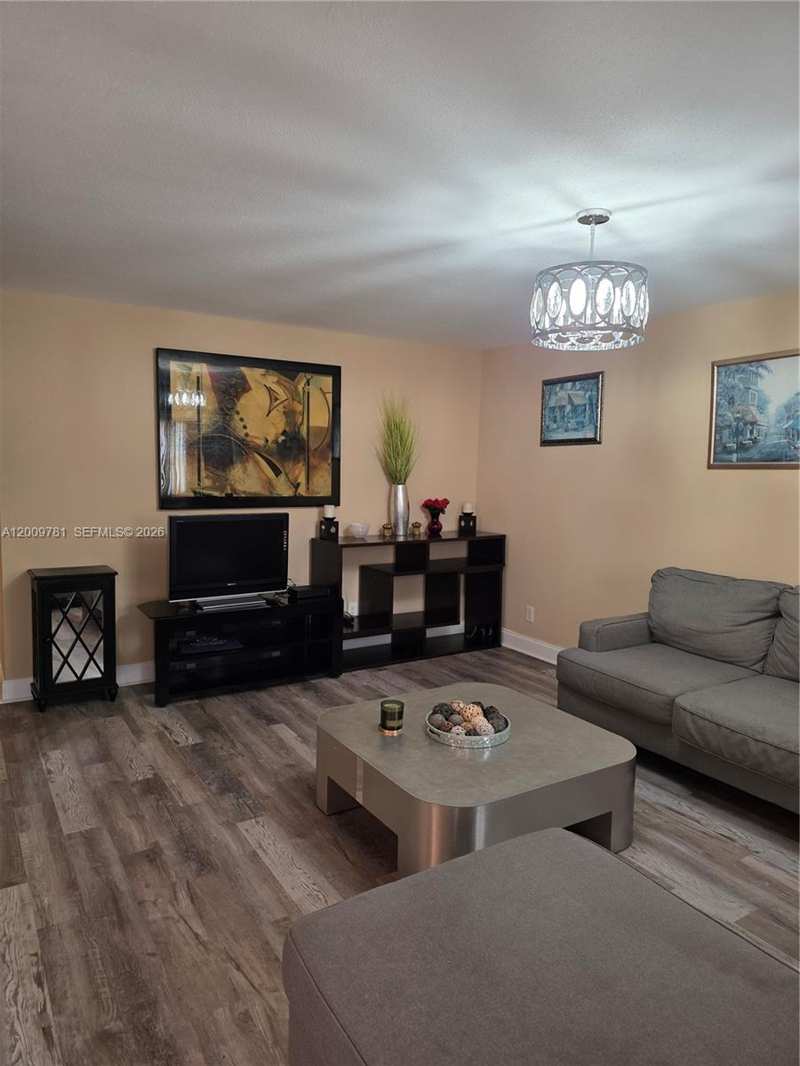 232 E Saxony E # 232, Delray Beach FL 33446