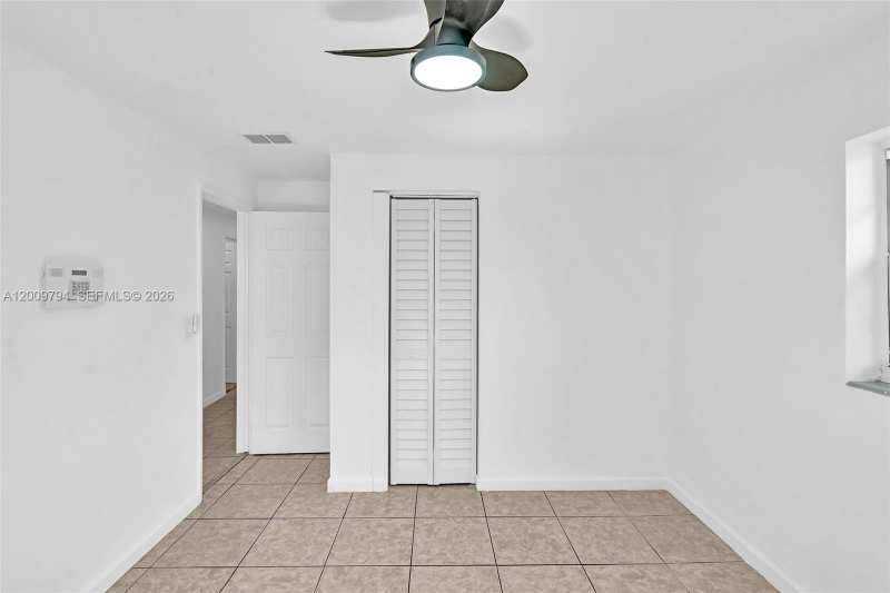4156 SW 49th Ct # 0, Dania Beach FL 33314