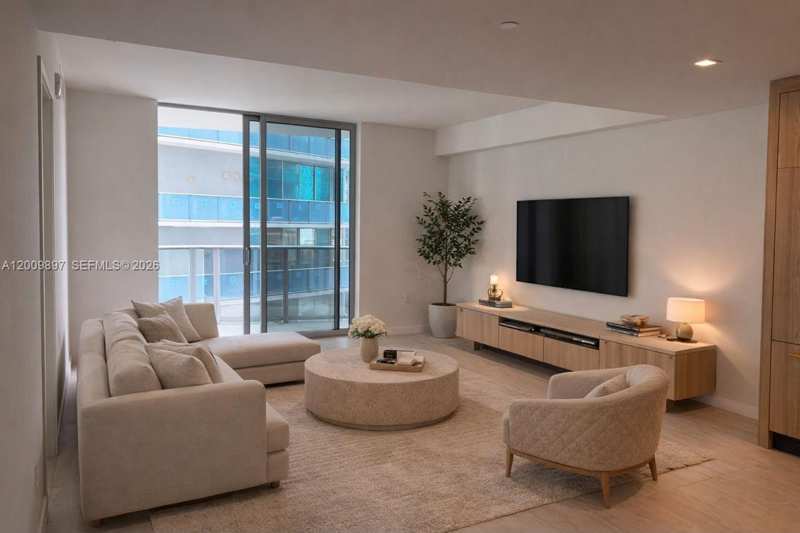 77 SE 5 ST # 1806, Miami FL 33131