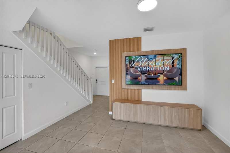 12221 NW 24th Pl, Miami FL 33167