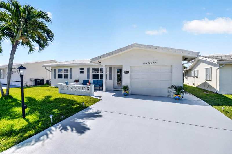 2088 SW 13th Terrace, Boynton Beach FL 33426