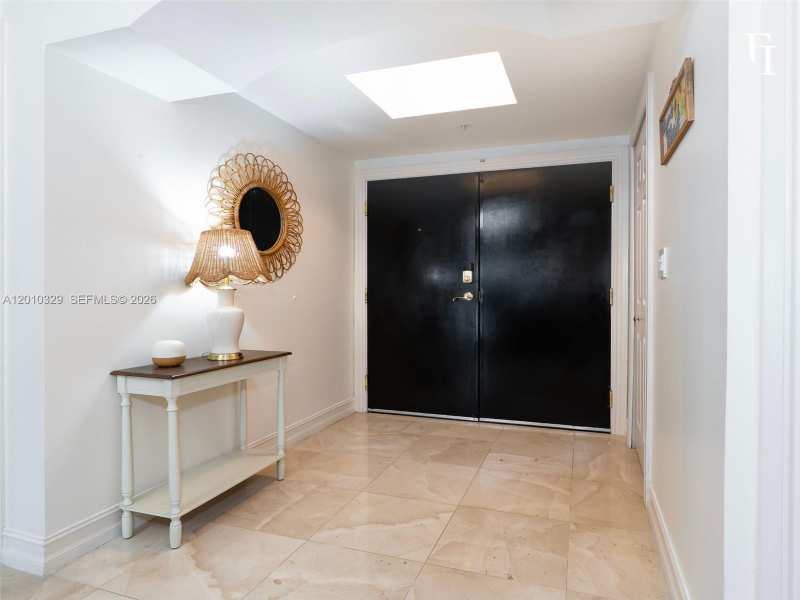 322 Madeira Ave # 405, Coral Gables FL 33134