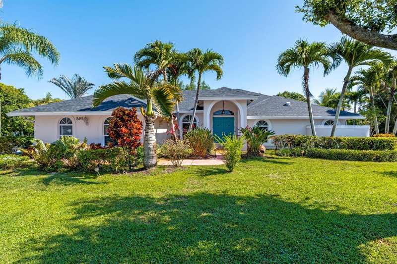 15495 Rolling Meadows Circle, Wellington FL 33414