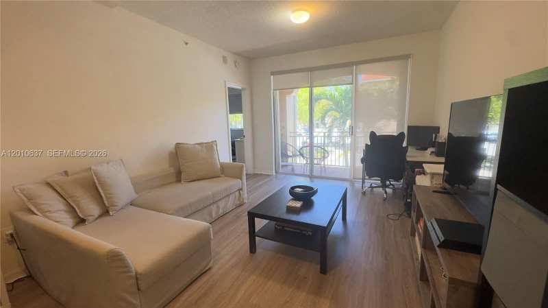 6360 NW 114th Ave # 222, Doral FL 33178