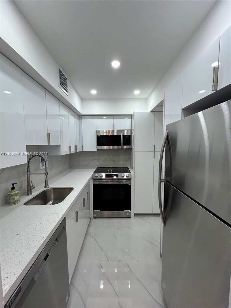 1200 West Ave, Miami Beach FL 33139