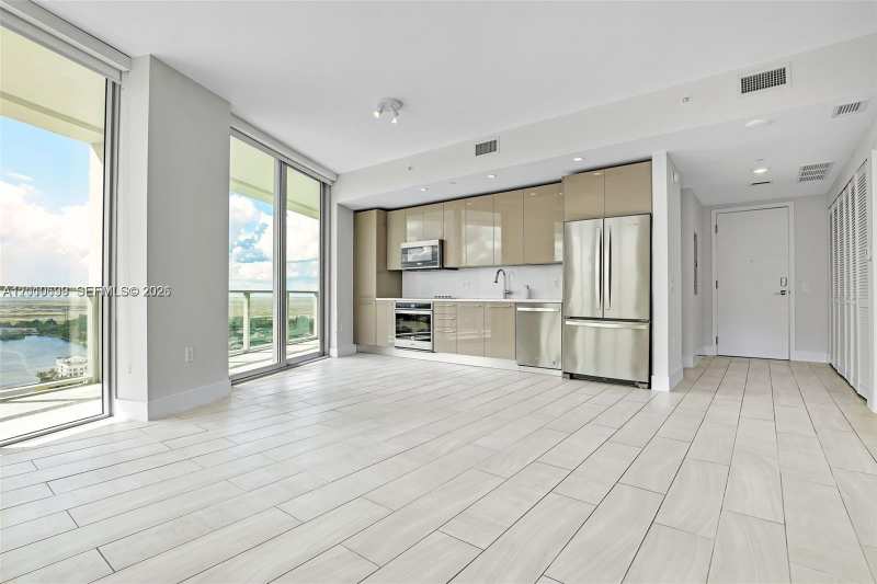 2000 Metropica Way # 2204, Sunrise FL 33323