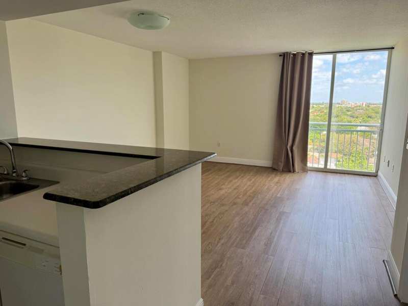 3000 Coral Way # 1007, Miami FL 33145
