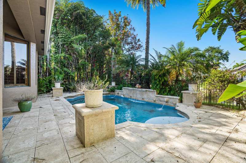 3483 Collonade Drive, Wellington FL 33449