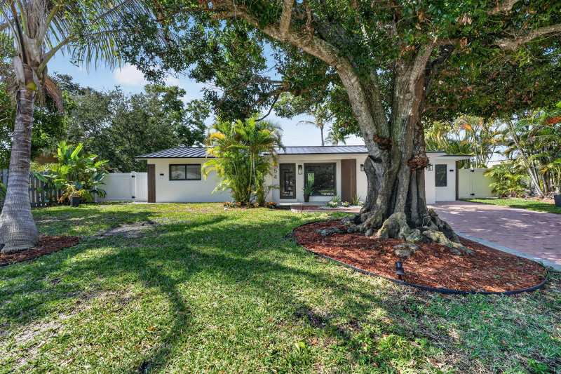 454 Dover Road, Jupiter FL 33469