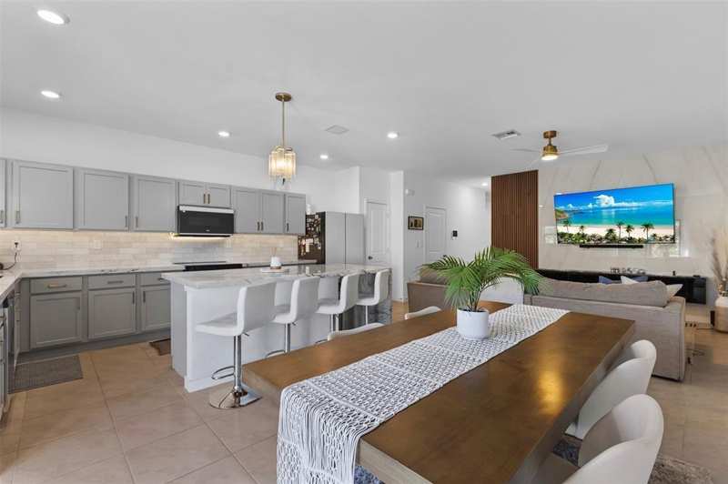 884 NW 3rd Terrace, Pompano Beach FL 33060