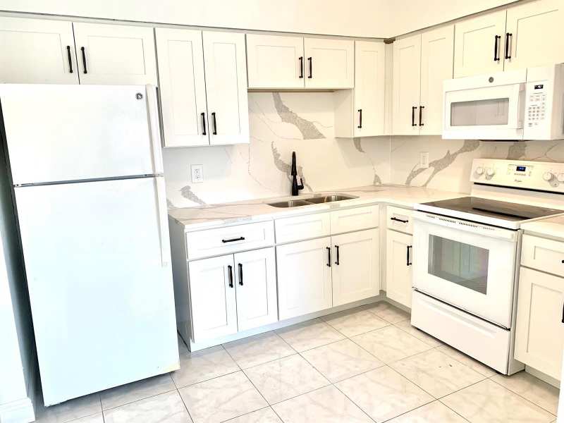 260 NW 19th Street # 27, Boca Raton FL 33432