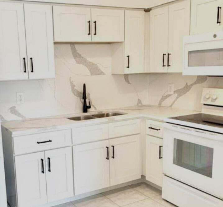 260 NW 19th Street # 27, Boca Raton FL 33432