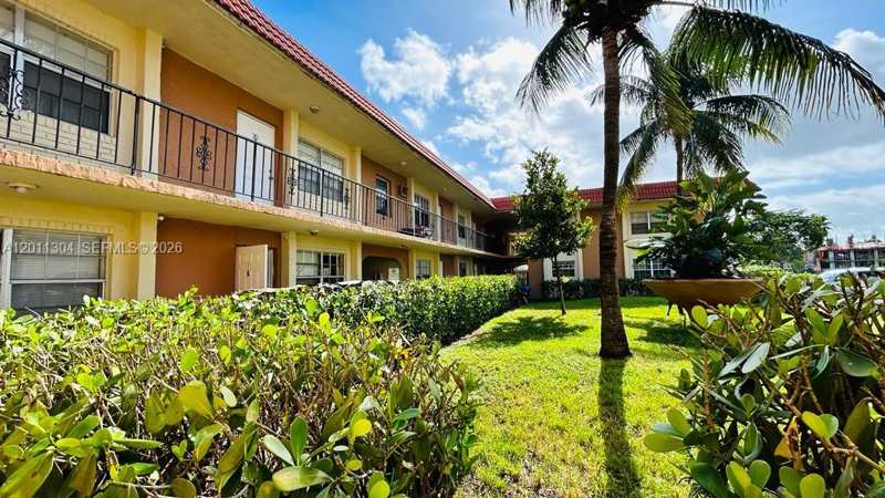 978 SW 10th Dr # 21, Pompano Beach FL 33060