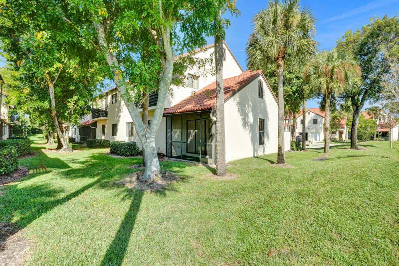 12 Vía De Casas Sur Unit 101, Boynton Beach FL 33426