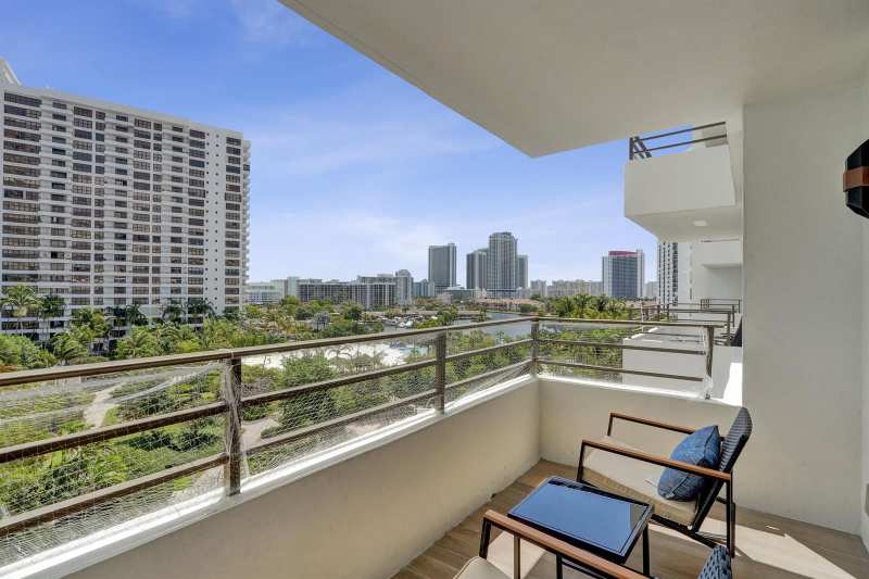 600 Three Islands Boulevard # 615, Hallandale Beach FL 33009