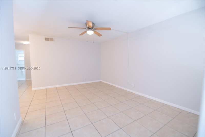 606 S C St # 103, Lake Worth FL 33460