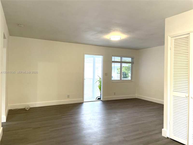 601 S 19th Ave # 7, Hollywood FL 33020