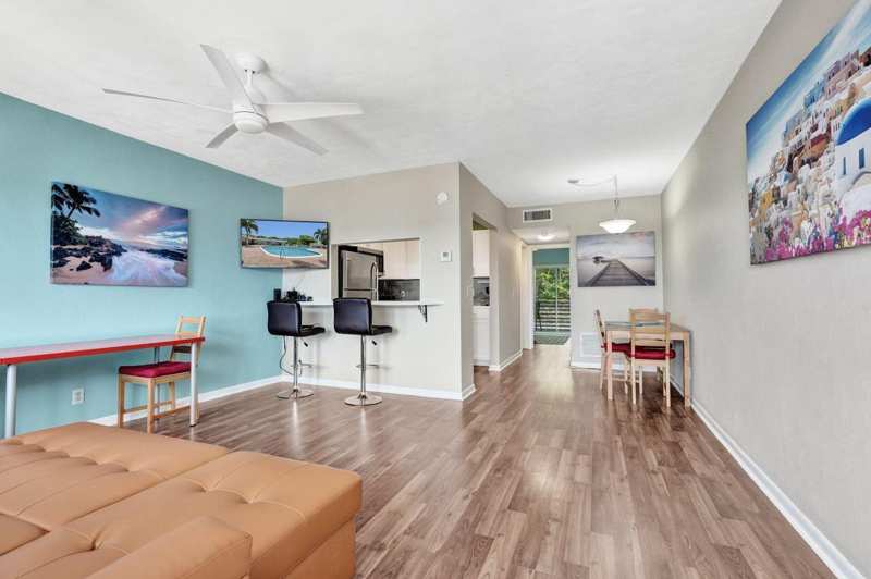 3120 Cynthia Lane # 207, FL 33461
