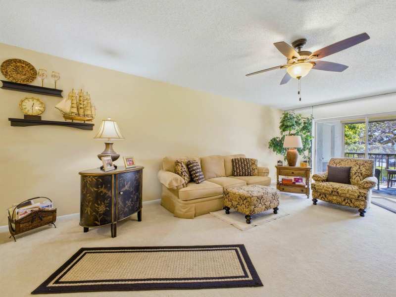 6625 S Oriole Boulevard # 2040, Delray Beach FL 33446