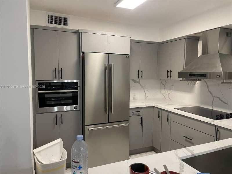 1621 Collins Ave # 707, Miami Beach FL 33139