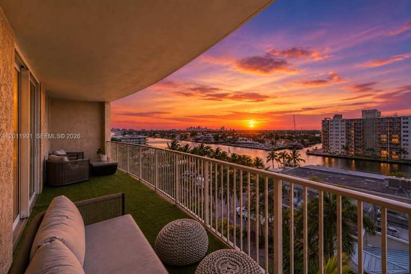 3020 NE 32nd Ave # 612, Fort Lauderdale FL 33308