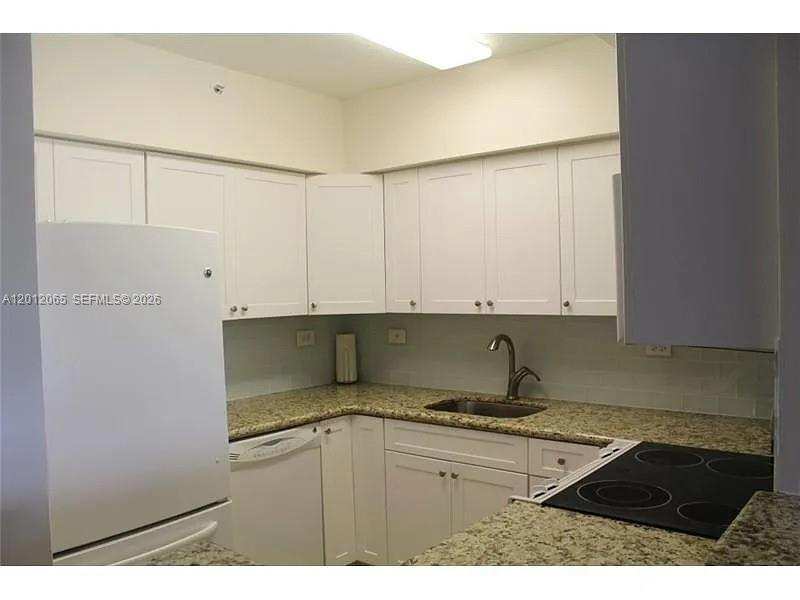 1500 Bay Rd # 318S, Miami Beach FL 33139