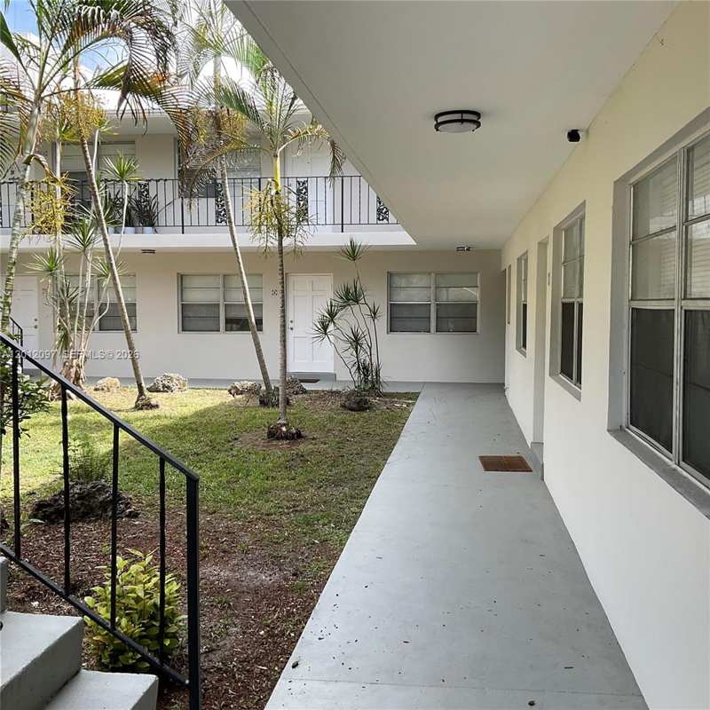 510 SE 9th St # 5, Fort Lauderdale FL 33316