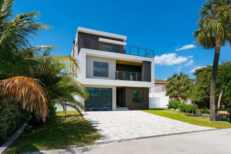 3225 Canal Drive, Pompano Beach FL 33062