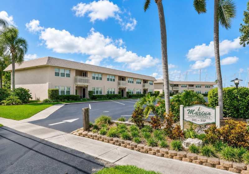 321 Gulfstream Road, Dania Beach FL 33004