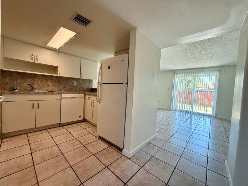 323 Gulfstream Road, Dania Beach FL 33004