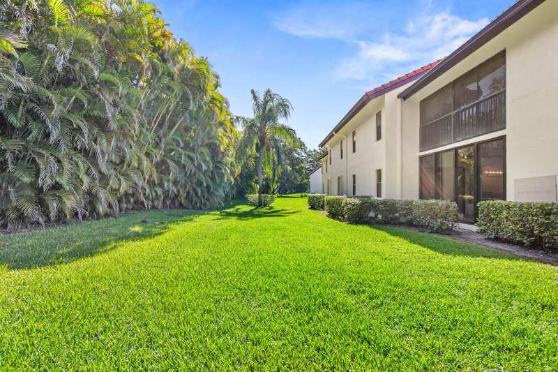5945 Parkwalk Drive, Boynton Beach FL 33472