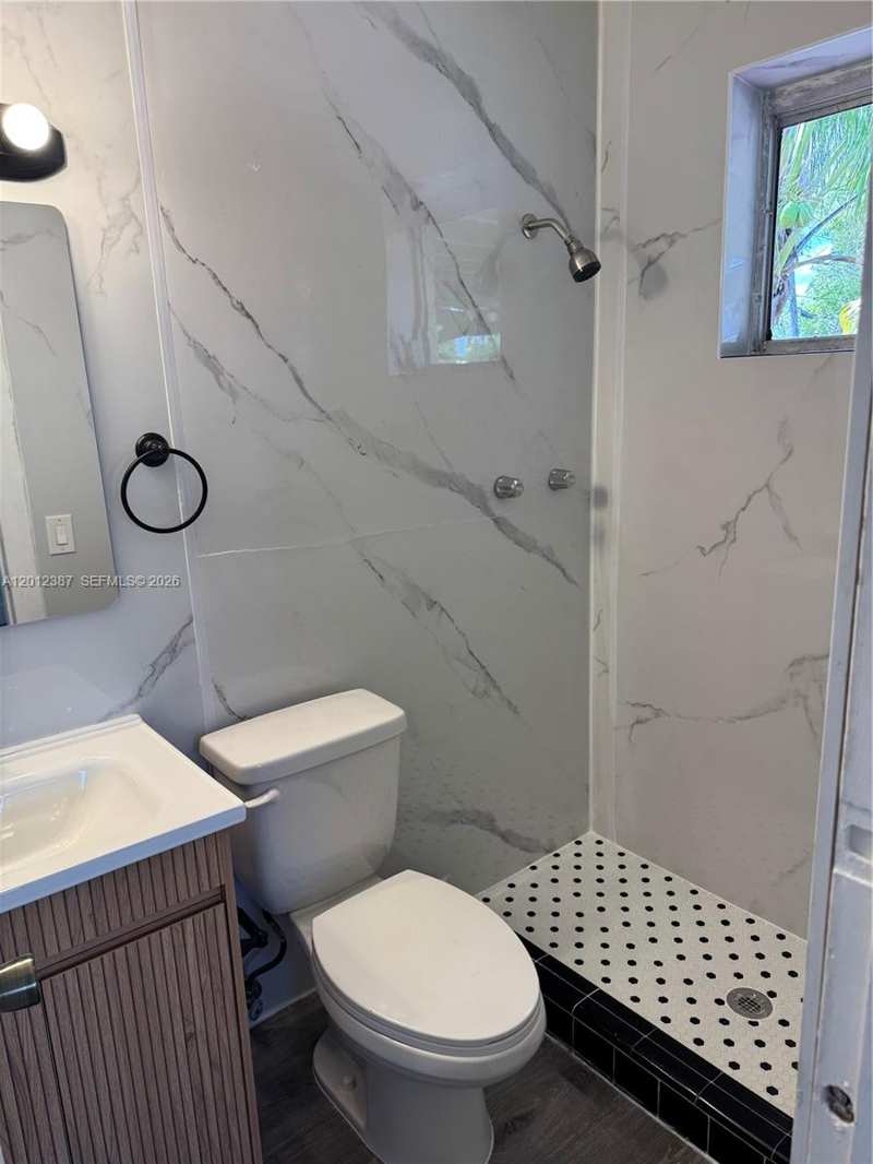 2620 SW 53rd Ave, West Park FL 33023
